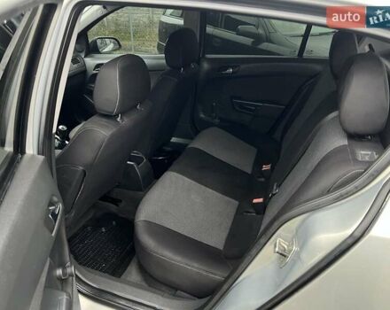 Серый Опель Астра, объемом двигателя 1.39 л и пробегом 222 тыс. км за 3999 $, фото 15 на Automoto.ua