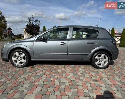 Серый Опель Астра, объемом двигателя 1.6 л и пробегом 180 тыс. км за 6750 $, фото 52 на Automoto.ua