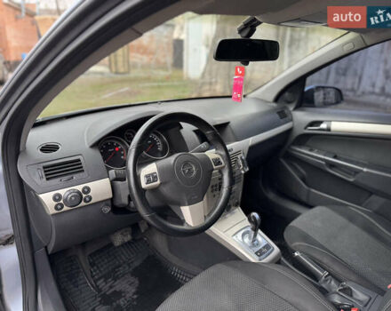 Серый Опель Астра, объемом двигателя 1.36 л и пробегом 215 тыс. км за 4800 $, фото 19 на Automoto.ua