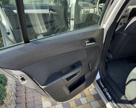 Серый Опель Астра, объемом двигателя 1.6 л и пробегом 202 тыс. км за 4700 $, фото 3 на Automoto.ua