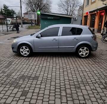 Серый Опель Астра, объемом двигателя 1.6 л и пробегом 216 тыс. км за 4300 $, фото 8 на Automoto.ua