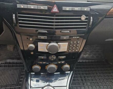 Серый Опель Астра, объемом двигателя 1.6 л и пробегом 255 тыс. км за 6200 $, фото 15 на Automoto.ua