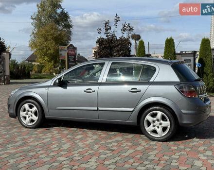 Серый Опель Астра, объемом двигателя 1.6 л и пробегом 180 тыс. км за 6750 $, фото 12 на Automoto.ua