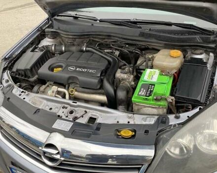 Серый Опель Астра, объемом двигателя 1.7 л и пробегом 260 тыс. км за 5200 $, фото 24 на Automoto.ua