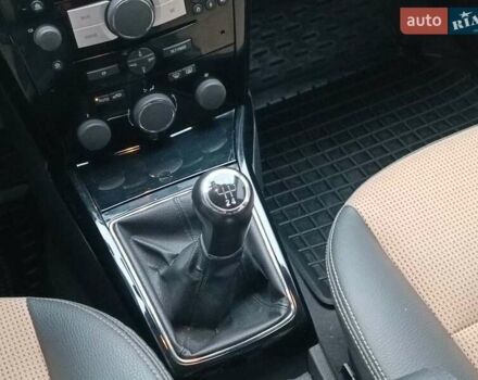 Серый Опель Астра, объемом двигателя 1.6 л и пробегом 255 тыс. км за 6490 $, фото 16 на Automoto.ua