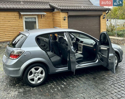 Сірий Опель Астра, об'ємом двигуна 1.6 л та пробігом 199 тис. км за 4999 $, фото 13 на Automoto.ua