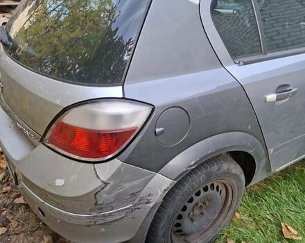 Серый Опель Астра, объемом двигателя 1.6 л и пробегом 233 тыс. км за 3800 $, фото 3 на Automoto.ua