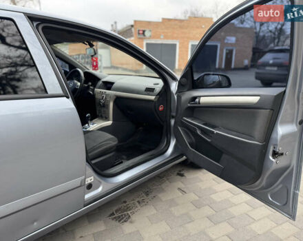 Серый Опель Астра, объемом двигателя 1.36 л и пробегом 215 тыс. км за 4800 $, фото 20 на Automoto.ua