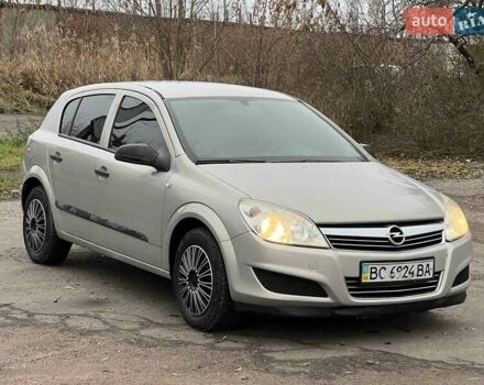 Серый Опель Астра, объемом двигателя 1.39 л и пробегом 222 тыс. км за 3999 $, фото 7 на Automoto.ua