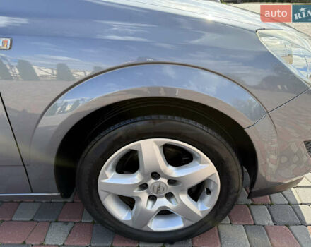 Серый Опель Астра, объемом двигателя 1.6 л и пробегом 180 тыс. км за 6750 $, фото 18 на Automoto.ua