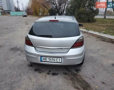 Сірий Опель Астра, об'ємом двигуна 1.6 л та пробігом 141 тис. км за 4000 $, фото 4 на Automoto.ua