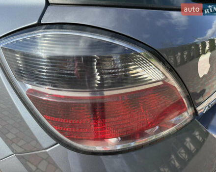 Серый Опель Астра, объемом двигателя 1.6 л и пробегом 180 тыс. км за 6750 $, фото 36 на Automoto.ua