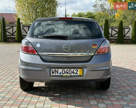 Серый Опель Астра, объемом двигателя 1.6 л и пробегом 180 тыс. км за 6750 $, фото 10 на Automoto.ua