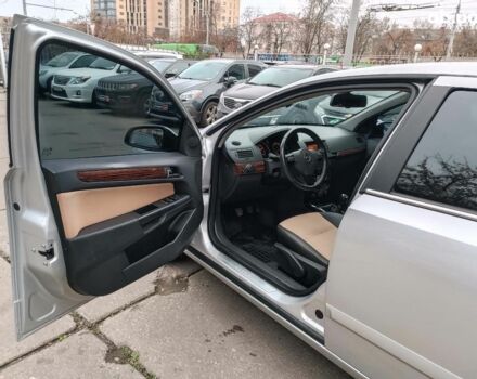 Серый Опель Астра, объемом двигателя 1.6 л и пробегом 255 тыс. км за 6490 $, фото 17 на Automoto.ua