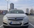 Серый Опель Астра, объемом двигателя 1.4 л и пробегом 301 тыс. км за 3800 $, фото 1 на Automoto.ua