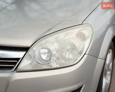 Сірий Опель Астра, об'ємом двигуна 1.6 л та пробігом 252 тис. км за 5400 $, фото 10 на Automoto.ua