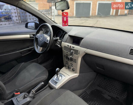 Серый Опель Астра, объемом двигателя 1.36 л и пробегом 215 тыс. км за 4800 $, фото 22 на Automoto.ua