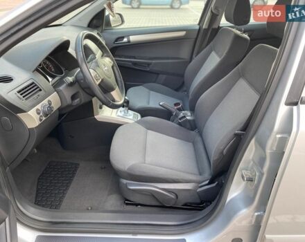 Серый Опель Астра, объемом двигателя 1.6 л и пробегом 162 тыс. км за 5450 $, фото 28 на Automoto.ua