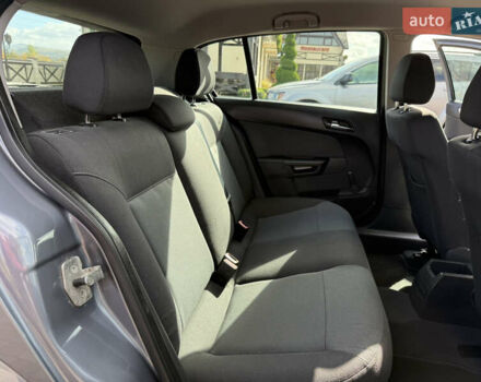 Серый Опель Астра, объемом двигателя 1.6 л и пробегом 180 тыс. км за 6750 $, фото 88 на Automoto.ua