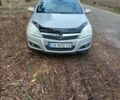 Серый Опель Астра, объемом двигателя 1.6 л и пробегом 200 тыс. км за 4800 $, фото 1 на Automoto.ua