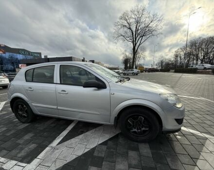 Серый Опель Астра, объемом двигателя 1.6 л и пробегом 315 тыс. км за 3900 $, фото 3 на Automoto.ua