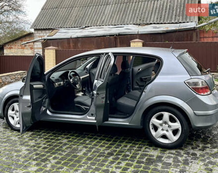 Сірий Опель Астра, об'ємом двигуна 1.6 л та пробігом 199 тис. км за 4999 $, фото 12 на Automoto.ua