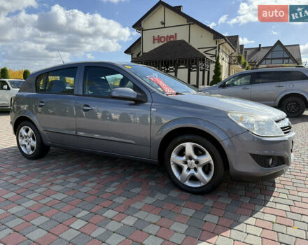 Серый Опель Астра, объемом двигателя 1.6 л и пробегом 180 тыс. км за 6750 $, фото 32 на Automoto.ua