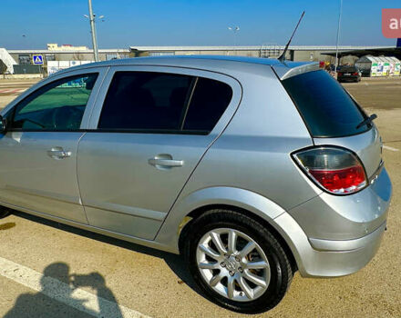 Серый Опель Астра, объемом двигателя 1.6 л и пробегом 235 тыс. км за 5200 $, фото 5 на Automoto.ua