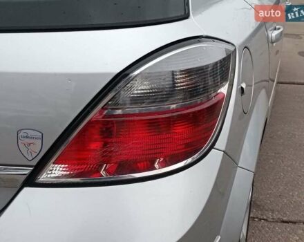 Серый Опель Астра, объемом двигателя 1.6 л и пробегом 255 тыс. км за 6490 $, фото 8 на Automoto.ua