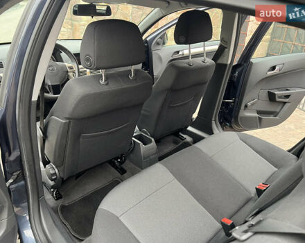 Сірий Опель Астра, об'ємом двигуна 1.8 л та пробігом 220 тис. км за 6500 $, фото 23 на Automoto.ua