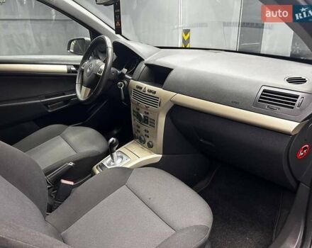 Сірий Опель Астра, об'ємом двигуна 1.6 л та пробігом 183 тис. км за 7000 $, фото 16 на Automoto.ua