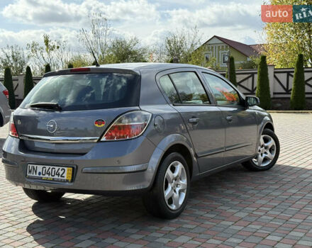 Серый Опель Астра, объемом двигателя 1.6 л и пробегом 180 тыс. км за 6750 $, фото 139 на Automoto.ua