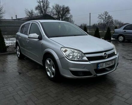 Серый Опель Астра, объемом двигателя 1.6 л и пробегом 193 тыс. км за 4500 $, фото 1 на Automoto.ua
