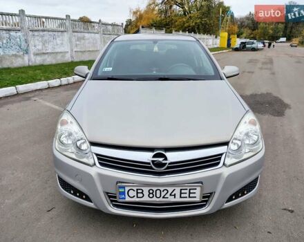 Серый Опель Астра, объемом двигателя 1.7 л и пробегом 231 тыс. км за 5500 $, фото 6 на Automoto.ua