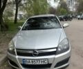 Серый Опель Астра, объемом двигателя 1.3 л и пробегом 248 тыс. км за 4800 $, фото 4 на Automoto.ua