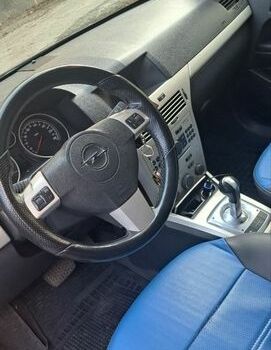 Сірий Опель Астра, об'ємом двигуна 1.6 л та пробігом 129 тис. км за 4300 $, фото 8 на Automoto.ua