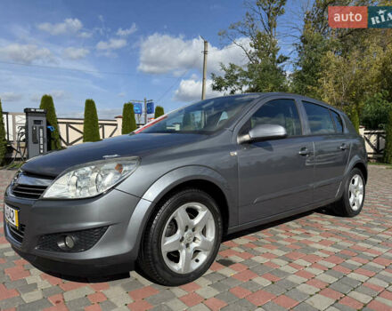 Серый Опель Астра, объемом двигателя 1.6 л и пробегом 180 тыс. км за 6750 $, фото 53 на Automoto.ua