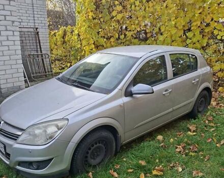 Серый Опель Астра, объемом двигателя 1.6 л и пробегом 233 тыс. км за 3800 $, фото 1 на Automoto.ua