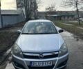 Серый Опель Астра, объемом двигателя 1.9 л и пробегом 300 тыс. км за 2500 $, фото 2 на Automoto.ua