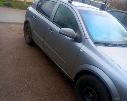 Серый Опель Астра, объемом двигателя 1.4 л и пробегом 250 тыс. км за 4600 $, фото 1 на Automoto.ua