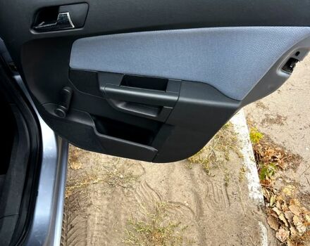 Серый Опель Астра, объемом двигателя 1.6 л и пробегом 133 тыс. км за 5700 $, фото 4 на Automoto.ua