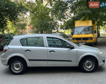 Сірий Опель Астра, об'ємом двигуна 1.4 л та пробігом 170 тис. км за 2750 $, фото 3 на Automoto.ua