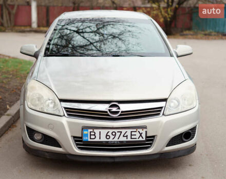 Сірий Опель Астра, об'ємом двигуна 1.6 л та пробігом 252 тис. км за 5400 $, фото 1 на Automoto.ua