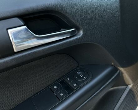 Серый Опель Астра, объемом двигателя 1.7 л и пробегом 300 тыс. км за 4000 $, фото 9 на Automoto.ua