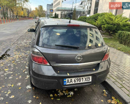 Сірий Опель Астра, об'ємом двигуна 1.25 л та пробігом 280 тис. км за 3700 $, фото 8 на Automoto.ua