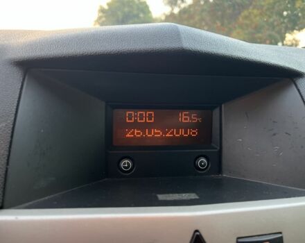 Сірий Опель Астра, об'ємом двигуна 1.6 л та пробігом 236 тис. км за 4200 $, фото 14 на Automoto.ua