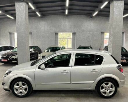 Серый Опель Астра, объемом двигателя 1.6 л и пробегом 117 тыс. км за 6999 $, фото 3 на Automoto.ua