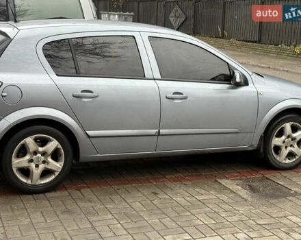 Серый Опель Астра, объемом двигателя 1.36 л и пробегом 260 тыс. км за 4500 $, фото 3 на Automoto.ua