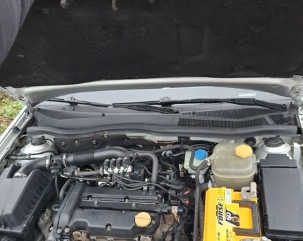 Сірий Опель Астра, об'ємом двигуна 1.4 л та пробігом 250 тис. км за 3700 $, фото 6 на Automoto.ua