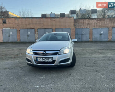 Сірий Опель Астра, об'ємом двигуна 1.7 л та пробігом 310 тис. км за 5000 $, фото 2 на Automoto.ua